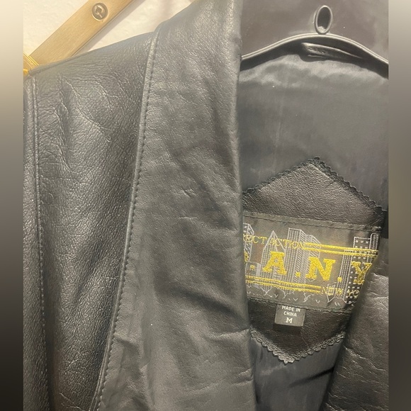 Vintage Black Genuine Leather Coat - Picture 3 of 8